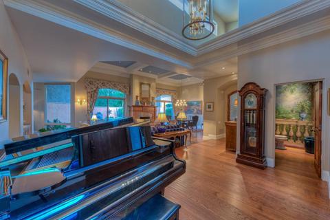 4450 E Camelback Rd #9, Phoenix, AZ 85018 photo 5