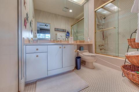 4450 E Camelback Rd #9, Phoenix, AZ 85018 photo 32