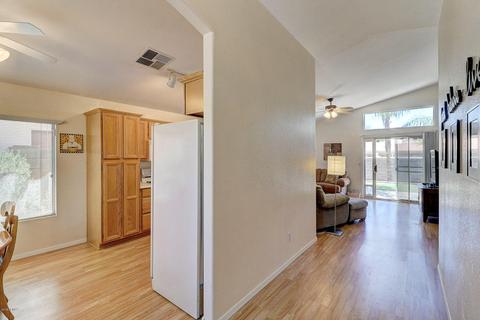 268 N Rock St, Gilbert, AZ 85234 photo 4