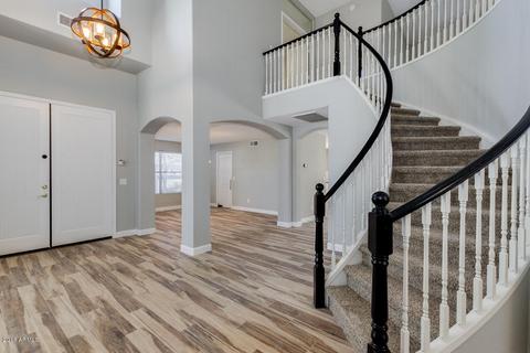 1387 Erie St, Gilbert, AZ 85295 photo 2