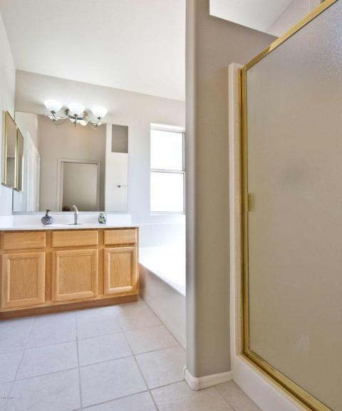 4241 E Wescott Dr, Phoenix, AZ 85050 photo 14
