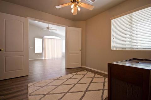 4241 E Wescott Dr, Phoenix, AZ 85050 photo 10