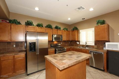 2753 E Schiliro Cir, Phoenix, AZ 85032 photo 6
