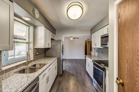 5151 Emerald Cir, Mesa, AZ 85206 photo 5