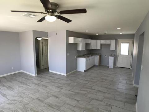 7332 W Devonshire Ave, Phoenix, AZ 85033 photo 3