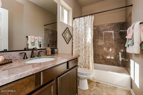815 E Rawhide Ct, Gilbert, AZ 85296 photo 13