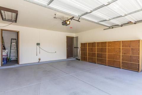 2836 E Claire Dr, Phoenix, AZ 85032 photo 33