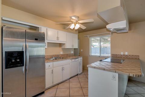 2826 E Sylvia St, Phoenix, AZ 85032 photo 4