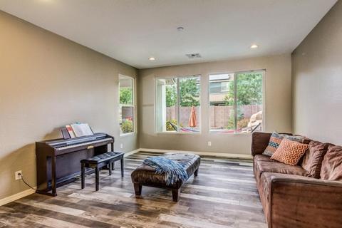 3772 E Robin Ln, Gilbert, AZ 85296 photo 7