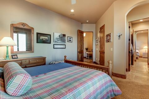 8324 E Knoll Cir, Mesa, AZ 85207 photo 23