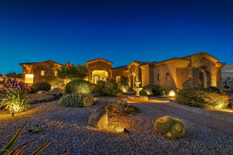 8324 E Knoll Cir, Mesa, AZ 85207 photo 2