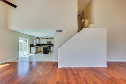 2115 E Patrick Ln, Phoenix, AZ 85024 photo 6