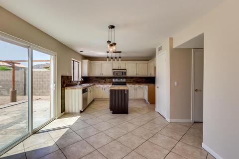 2115 E Patrick Ln, Phoenix, AZ 85024 photo 7