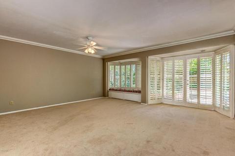 115 Echo Ln, Phoenix, AZ 85020 photo 14