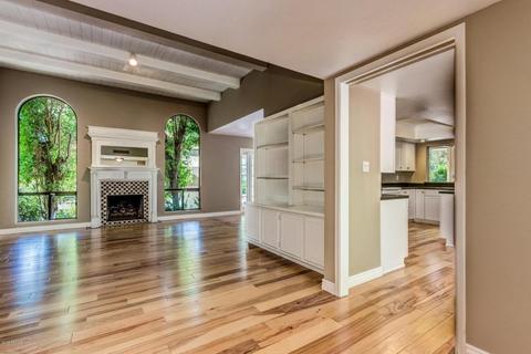 115 Echo Ln, Phoenix, AZ 85020 photo 18