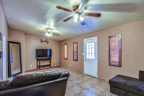 3028 N 79th Ln, Phoenix, AZ 85033 photo 12
