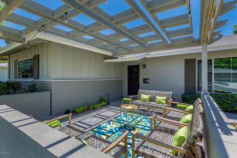 1501 E Berridge Ln, Phoenix, AZ 85014 photo 8