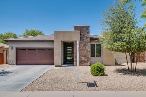 3498 E Ravenswood Dr, Gilbert, AZ 85298 photo 1