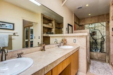 806 E Becker Ln, Phoenix, AZ 85020 photo 22