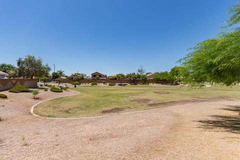 871 E Sherri Dr, Gilbert, AZ 85296 photo 25