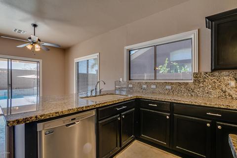 701 N Pheasant Dr, Gilbert, AZ 85234 photo 19