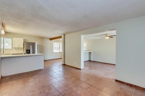 127 E Ivy St, Mesa, AZ 85201 photo 17