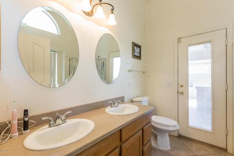 3927 E Douglas Loop, Gilbert, AZ 85234 photo 16