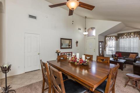 3927 E Douglas Loop, Gilbert, AZ 85234 photo 5