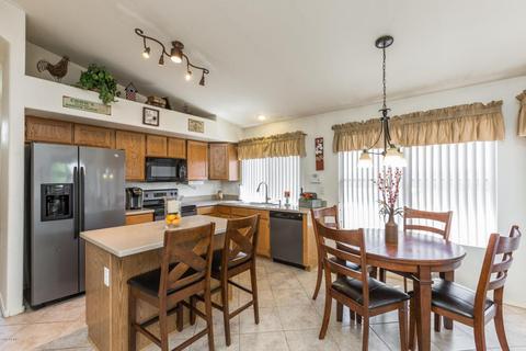 3927 E Douglas Loop, Gilbert, AZ 85234 photo 7