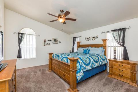 3927 E Douglas Loop, Gilbert, AZ 85234 photo 14