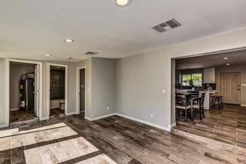 4122 N 46th Pl, Phoenix, AZ 85018 photo 21