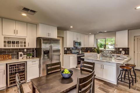 4122 N 46th Pl, Phoenix, AZ 85018 photo 8