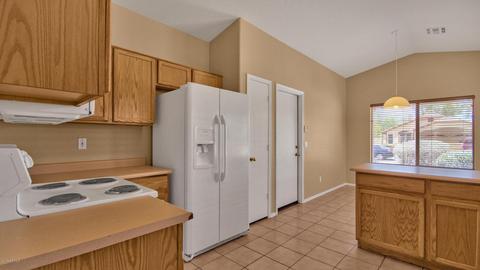 2619 E Gary Way, Phoenix, AZ 85042 photo 10