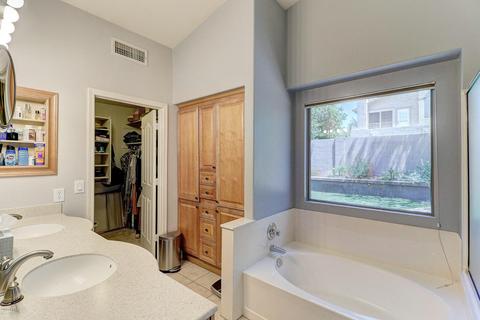 4342 E Lone Cactus Dr, Phoenix, AZ 85050 photo 18