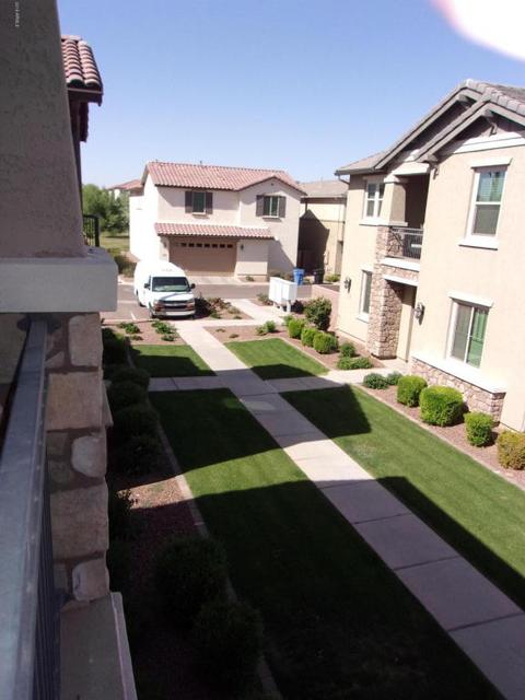 1021 S Nancy Ln, Gilbert, AZ 85296 photo 4