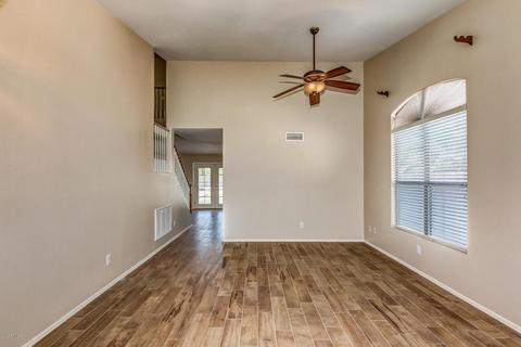 469 E Sherri Dr, Gilbert, AZ 85296 photo 5