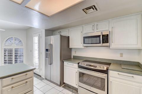 4067 E Round Hill Dr, Phoenix, AZ 85028 photo 12