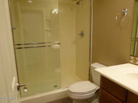 3976 E Hummingbird Ln, Phoenix, AZ 85050 photo 13