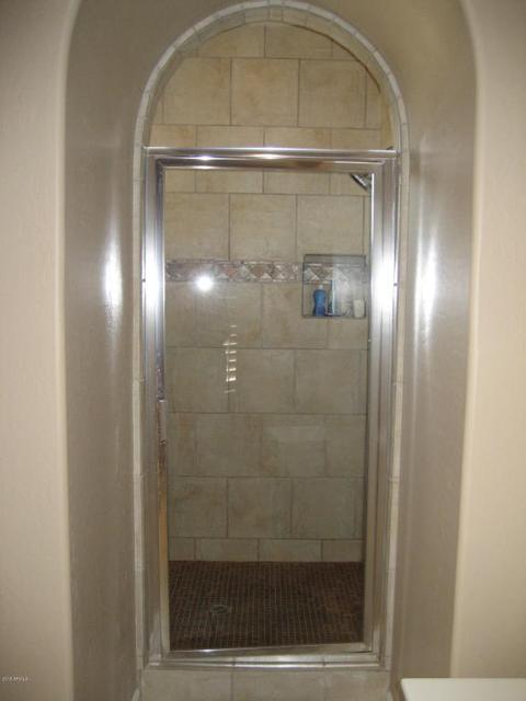 3976 E Hummingbird Ln, Phoenix, AZ 85050 photo 17