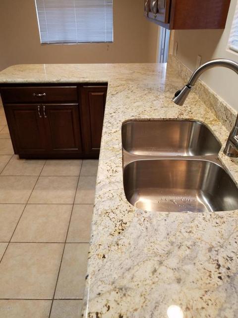 615 E Solana Dr, Tempe, AZ 85281 photo 10