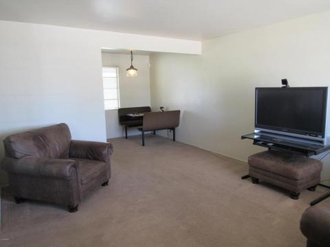 905 El Caminito Dr, Phoenix, AZ 85020 photo 4
