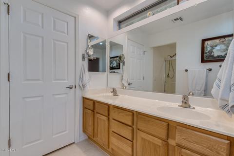 4568 E Indigo St, Gilbert, AZ 85298 photo 18