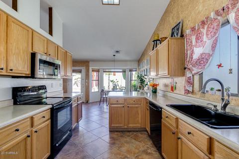 7908 E Caballero St, Mesa, AZ 85207 photo 8