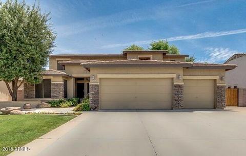 2471 E Milky Way, Gilbert, AZ 85295 photo 1
