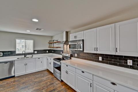 357 E Clarendon Ave, Phoenix, AZ 85012 photo 8