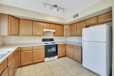 3937 E Monona Dr, Phoenix, AZ 85050 photo 9