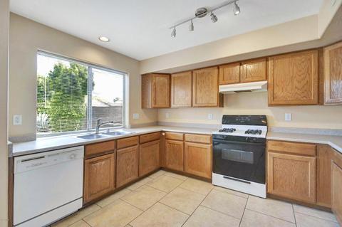 3937 E Monona Dr, Phoenix, AZ 85050 photo 8