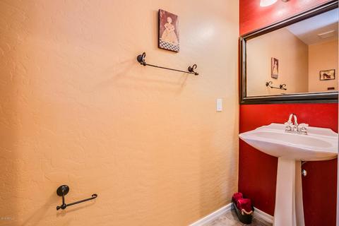 3932 E Wateka Ct, Gilbert, AZ 85297 photo 24