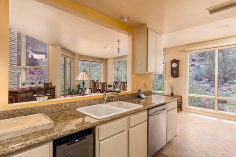5651 N Echo Canyon Cir, Phoenix, AZ 85018 photo 15