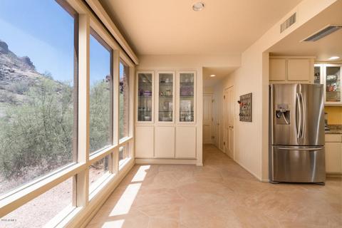 5651 N Echo Canyon Cir, Phoenix, AZ 85018 photo 12